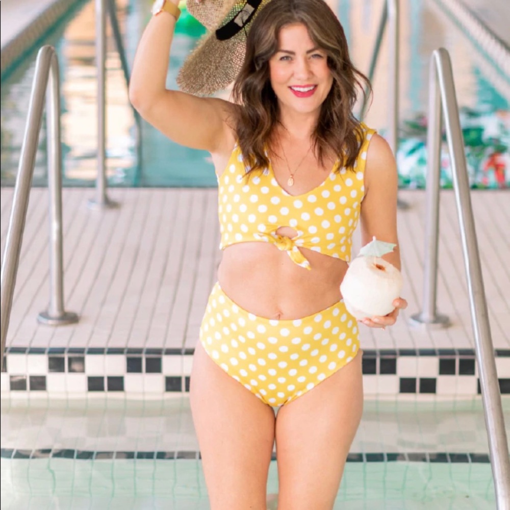 Jillian Harris/Imagine Perry: women’s high waisted two piece bathing suit
